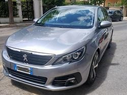 Grigio Usata 2019 Peugeot 308 Allure Tre volumi | 9799 € (Buon prezzo)