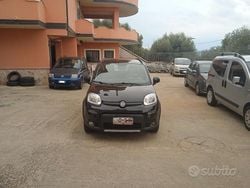 Nero Usata 2014 Fiat Panda 4x4 Trekking Due volumi | 7999 € (Buon prezzo)