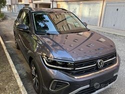 Grigio Usata 2024 VW T-Cross Edition SUV | 23.000 € (Cara)