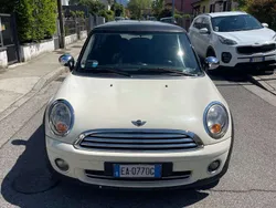 Beige Usata 2009 Mini Cooper Due volumi | 4400 € (Buon prezzo)