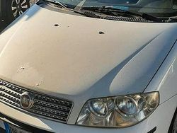 Bianco Usata 2009 Fiat Punto Classica Tre volumi | 1750 €