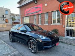 Nero Usata 2019 Porsche Cayenne SUV | 52.490 € (Ottimo prezzo)
