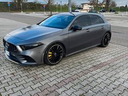 Grigio Usata 2018 Mercedes A250 AMG Line Premium Tre volumi | 28.500 €