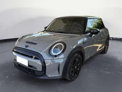 Grigio Usata 2022 Mini Cooper SE Classic Due volumi | 20.500 € (Buon prezzo)