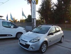 Argento Usata 2010 Renault Clio II Dynamique Tre volumi | 2490 € (Buon prezzo)