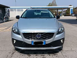 Usata 2014 Volvo V40 CC Kinetic Station wagon | 7500 € (Buon prezzo)