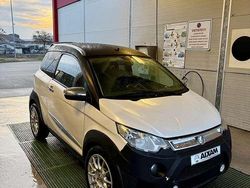 Bianco Usata 2019 Aixam Crossline Tre volumi | 11.500 €