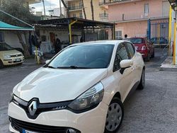 Usata 2016 Renault Clio IV Tre volumi | 4500 €