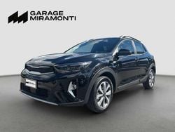 Nero Usata 2023 Kia Stonic Style SUV | 15.690 € (Buon prezzo)