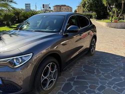 Grigio Usata 2020 Alfa Romeo Stelvio SUV | 19.999 € (Buon prezzo)