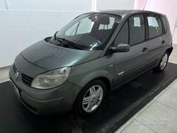 Grigio metallizzato Usata 2003 Renault Scénic Luxe Monovolume | 1900 € (Buon prezzo)