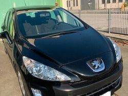 Nero Usata 2008 Peugeot 308 Premium Tre volumi | 3000 € (Buon prezzo)