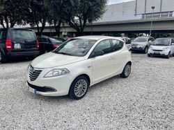 Bianco Usata 2011 Lancia Ypsilon Gold Due volumi | 5999 € (Buon prezzo)