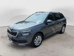 Grigio scuro Usata 2020 Skoda Kamiq Ambition SUV | 11.900 € (Buon prezzo)