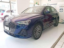 Blu/azzurro Usata 2021 Audi Q3 S-Line SUV | 34.999 € (Buon prezzo)