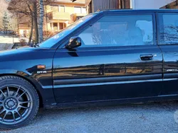 Usata 1991 Mazda 323 Tre volumi | 18.500 €