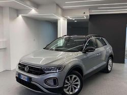 Argento Usata 2022 VW T-Roc Life SUV | 20.490 € (Buon prezzo)