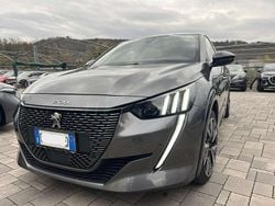 Grigio Usata 2020 Peugeot 208 GT-line Due volumi | 10.500 € (Buon prezzo)