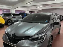 Grigio Usata 2022 Renault Clio V Engineered Tre volumi | 18.500 € (Molto cara)