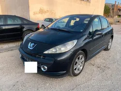 Nero Usata 2007 Peugeot 207 Tre volumi | 1800 € (Buon prezzo)