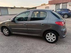 Grigio Usata 2010 Peugeot 206+ Due volumi | 2900 € (Ottimo prezzo)