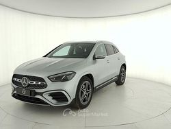 Grigio Nuova 2025 Mercedes GLA200 SUV | 48.590 € (Buon prezzo)