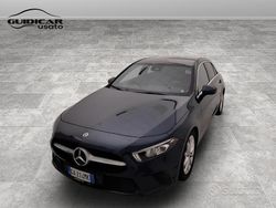 Blu Usata 2020 Mercedes A200 Tre volumi | 26.000 € (Buon prezzo)