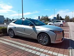 Usata 2023 DS Automobiles DS4 Tre volumi | 25.400 € (Buon prezzo)