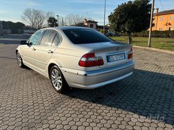 Grigio Usata 2003 BMW 320 Tre volumi | 3400 € (Buon prezzo)