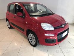 Rosso Usata 2015 Fiat Panda Lounge Tre volumi | 7290 € (Buon prezzo)
