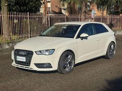 Bianco Usata 2013 Audi A3 Ambition Due volumi | 7990 € (Buon prezzo)