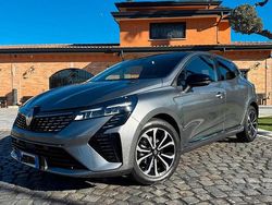 Grigio Usata 2024 Renault Clio V Techno Tre volumi | 17.500 € (Cara)