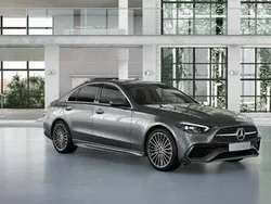 Grigio Nuova 2025 Mercedes C220 Tre volumi | 53.800 € (Buon prezzo)