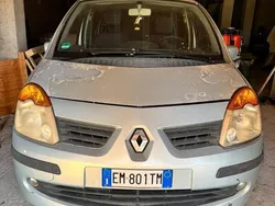 Usata 2005 Renault Modus Monovolume | 1600 € (Buon prezzo)