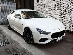 Bianco alpi met. Usata 2021 Maserati Ghibli Coupé | 79.900 € (Molto cara)