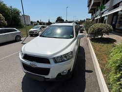 Bianco Usata 2011 Chevrolet Captiva SUV | 4500 € (Ottimo prezzo)