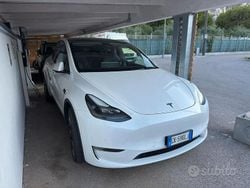Usata 2022 Tesla Model Y SUV | 31.000 € (Ottimo prezzo)