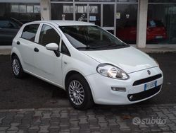 Bianco Usata 2016 Fiat Punto Street Tre volumi | 4490 € (Buon prezzo)