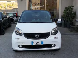 Bianco Usata 2016 Smart ForTwo Coupé Prime Due volumi | 10.500 € (Buon prezzo)
