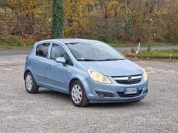 Blu Usata 2007 Opel Corsa Cosmo Tre volumi | 2700 € (Buon prezzo)