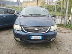 Blu Usata 2004 Chrysler Voyager Monovolume | 2700 € (Buon prezzo)