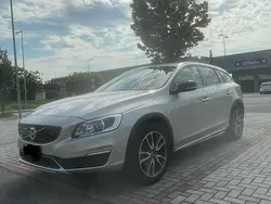 Usata 2017 Volvo V60 CC Station wagon | 8700 € (Buon prezzo)