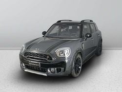 Grigio met Usata 2018 Mini Cooper SD Countryman SUV | 22.500 € (Buon prezzo)