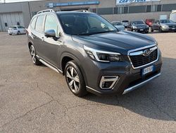 Grigio Usata 2022 Subaru Forester Premium SUV | 31.000 €