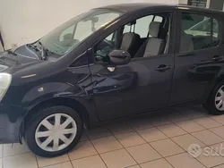 Blu Usata 2009 Renault Modus Dynamique Monovolume | 1990 € (Ottimo prezzo)