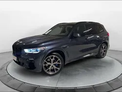 Artik grey metallizzato Usata 2020 BMW X5 M Sport SUV | 49.900 € (Buon prezzo)