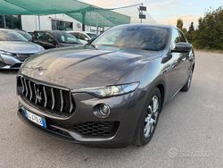 Grigio Usata 2021 Maserati Levante GranLusso SUV | 46.990 € (Buon prezzo)