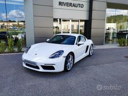 Bianco Usata 2023 Porsche 718 Cayman Coupé | 77.000 € (Buon prezzo)
