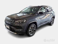 Grigio Usata 2023 Jeep Compass SUV | 27.900 € (Cara)
