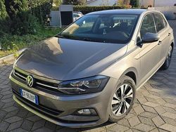 Grigio Usata 2021 VW Polo Due volumi | 13.900 € (Cara)